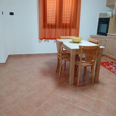 Casa Antonella Apartment Porto Torres Exterior photo