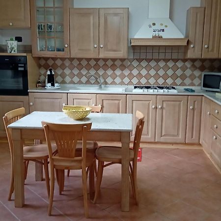 Casa Antonella Apartment Porto Torres Exterior photo